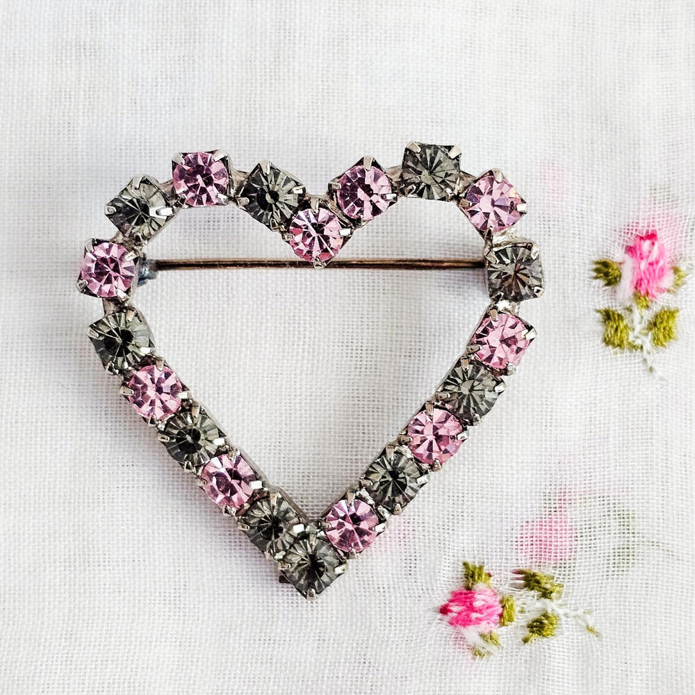 Vintage Pink and Gray Rhinestone Silver Tone Heart Pin Brooch